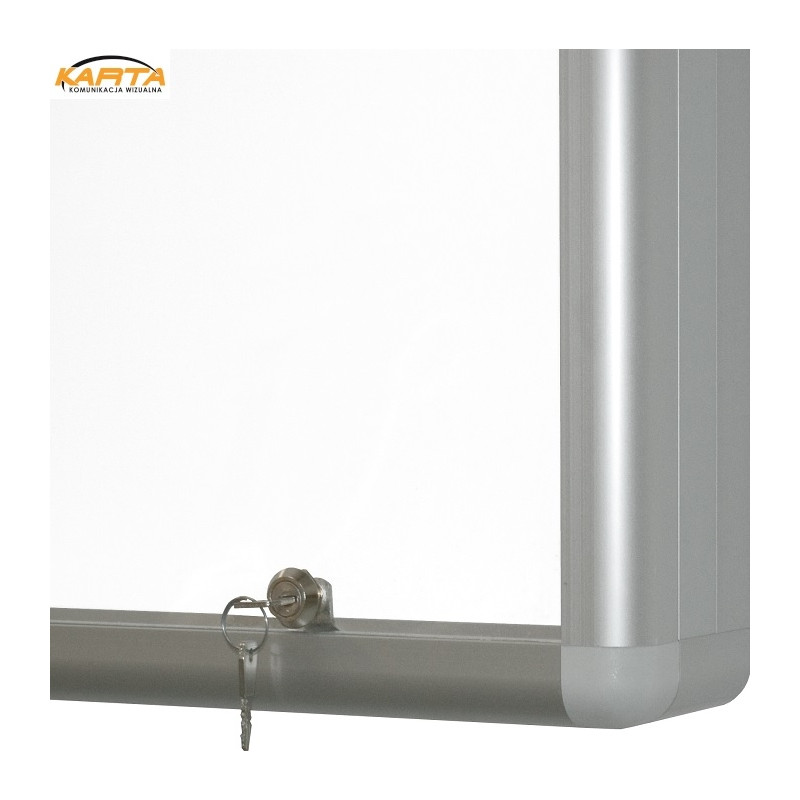 Gablota na sztandar GSZ 100x100x10 cm - zamek patentowy, profil aluminiowy i zaokrąglony narożnik