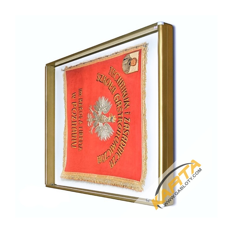 Gablota na sztandar GSZ 100x100x10 cm - wariant z ramą aluminiową malowaną na złoto